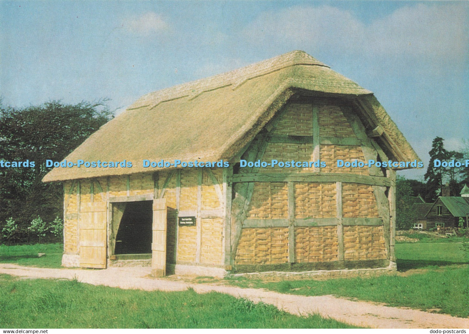 D295168 Stoke Heath. Bromsgrove. Worcestershire. A Cruck Framed Barn From Cholst