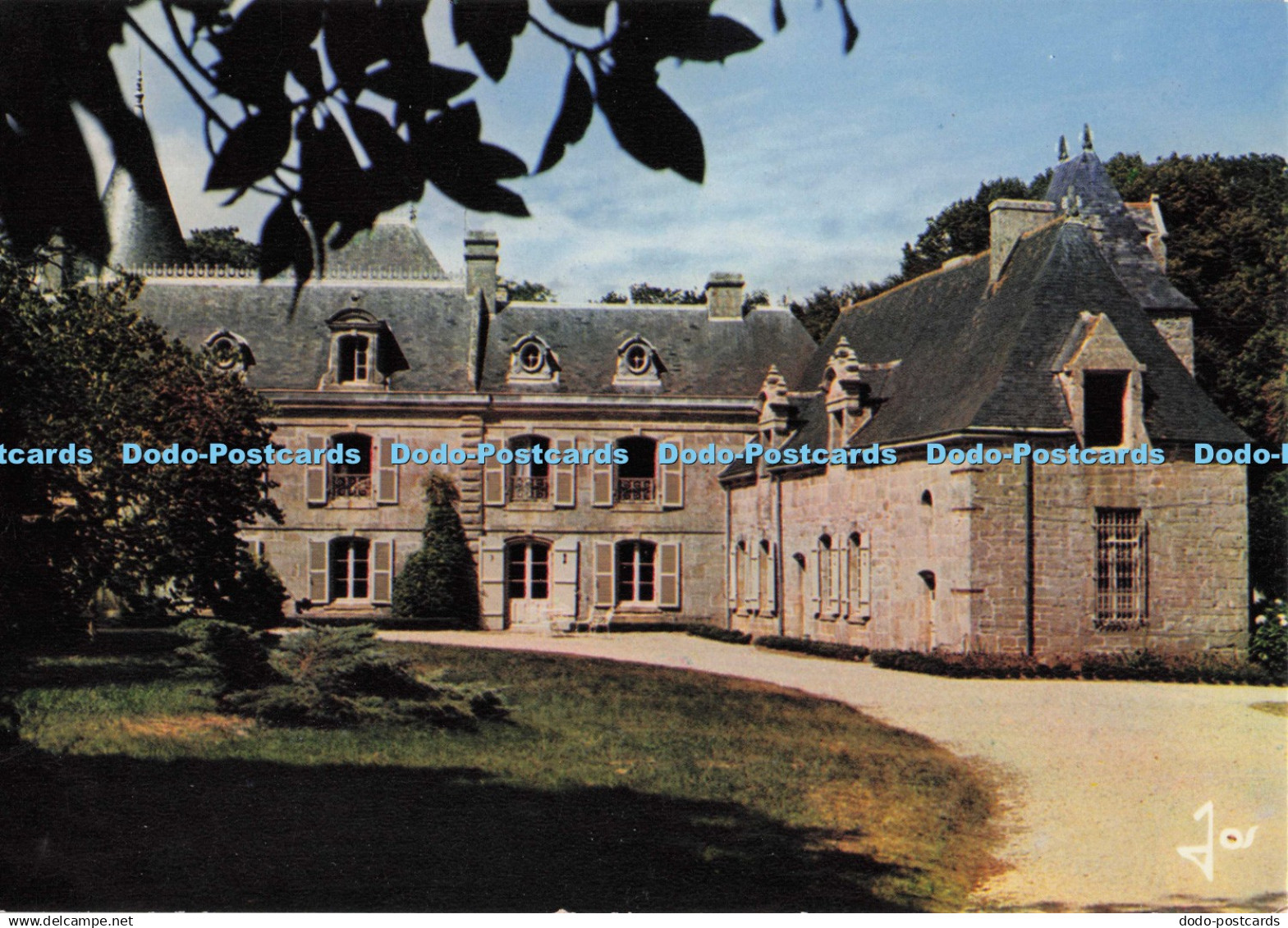 D300578 Loctudy Manoir de Kerazan Fondation Astor Jos Iris