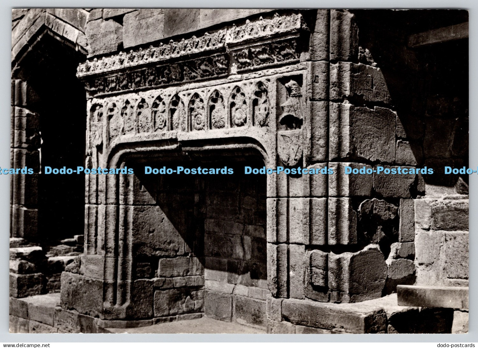 D301504 Leicestershire Ashby de la ouch Castle Fireplace Hastings Tower Crown