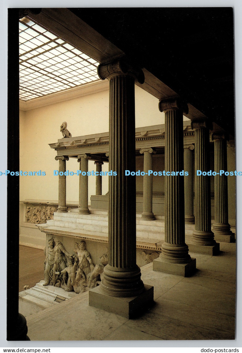 D306106 Antikensammlung im Pergamonmuseum Stattliche Museen zu Berlin Altar von