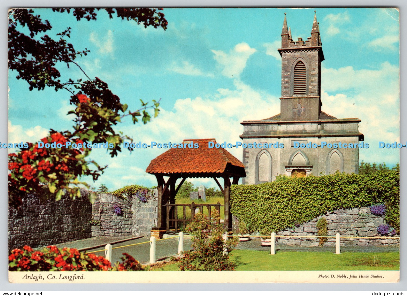 D317834 Ireland. County Longford. Ardagh. Ancient village. D. Noble. John Hinde.