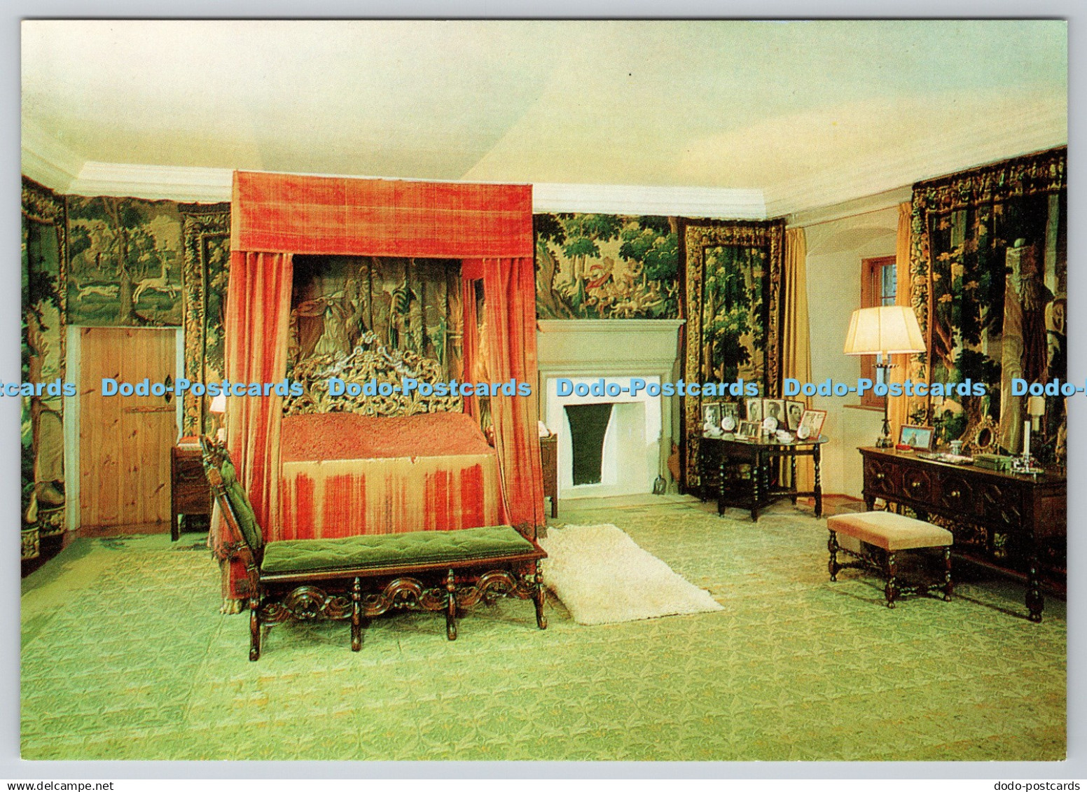 D318816 Scotland. Nairnshire. Cawdor Castle. Tapestry Bedroom. Pilgrim Press. De