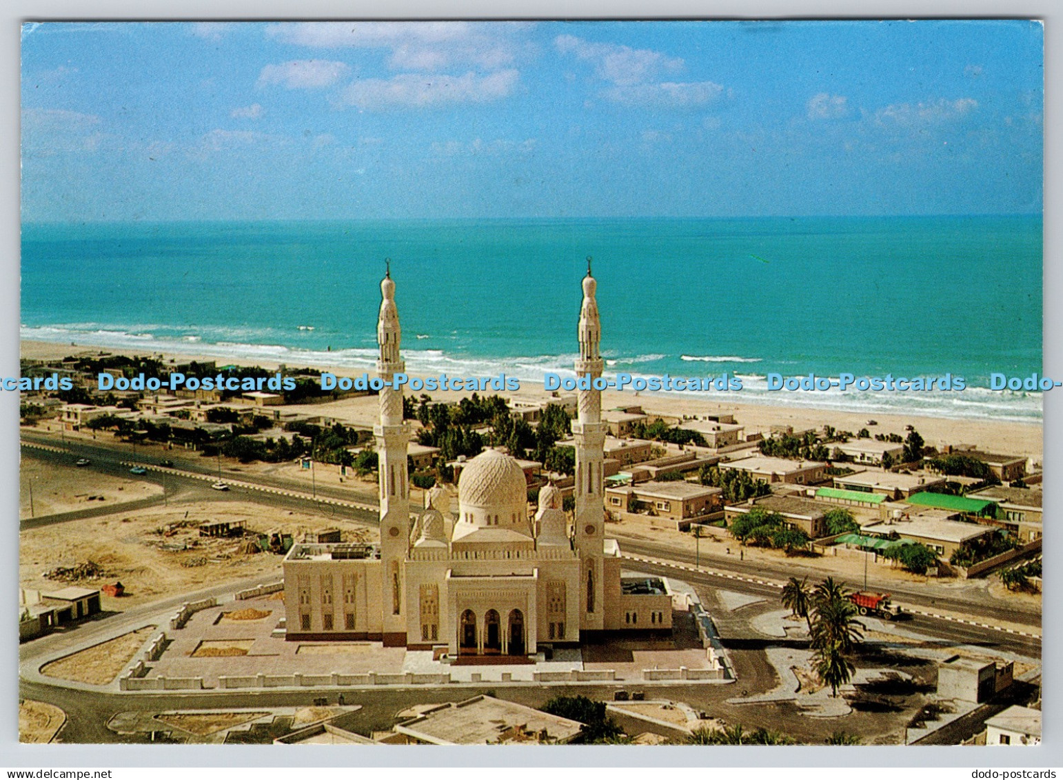 D320356 Dubai. UAE. Mosque in Jumaira. 1987