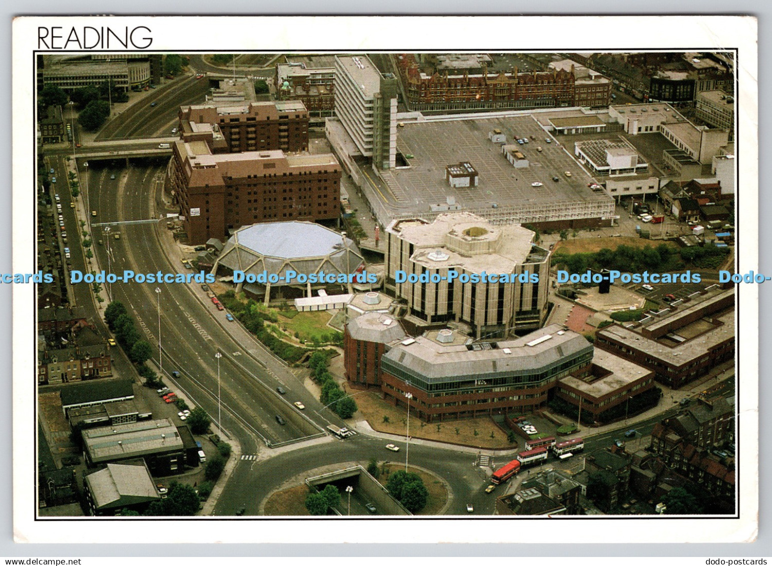 D331018 Reading. Aerial View of Reading Town Centre Featuring the Hexagon. Centr