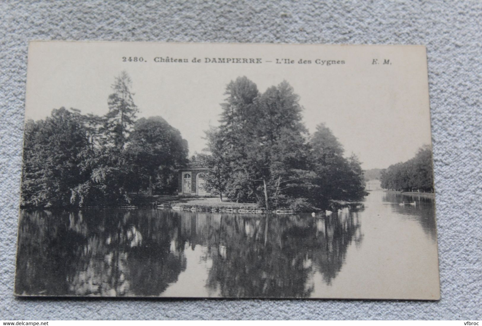 D535, Château de Dampierre, l'ile des cygnes, Yvelines 78