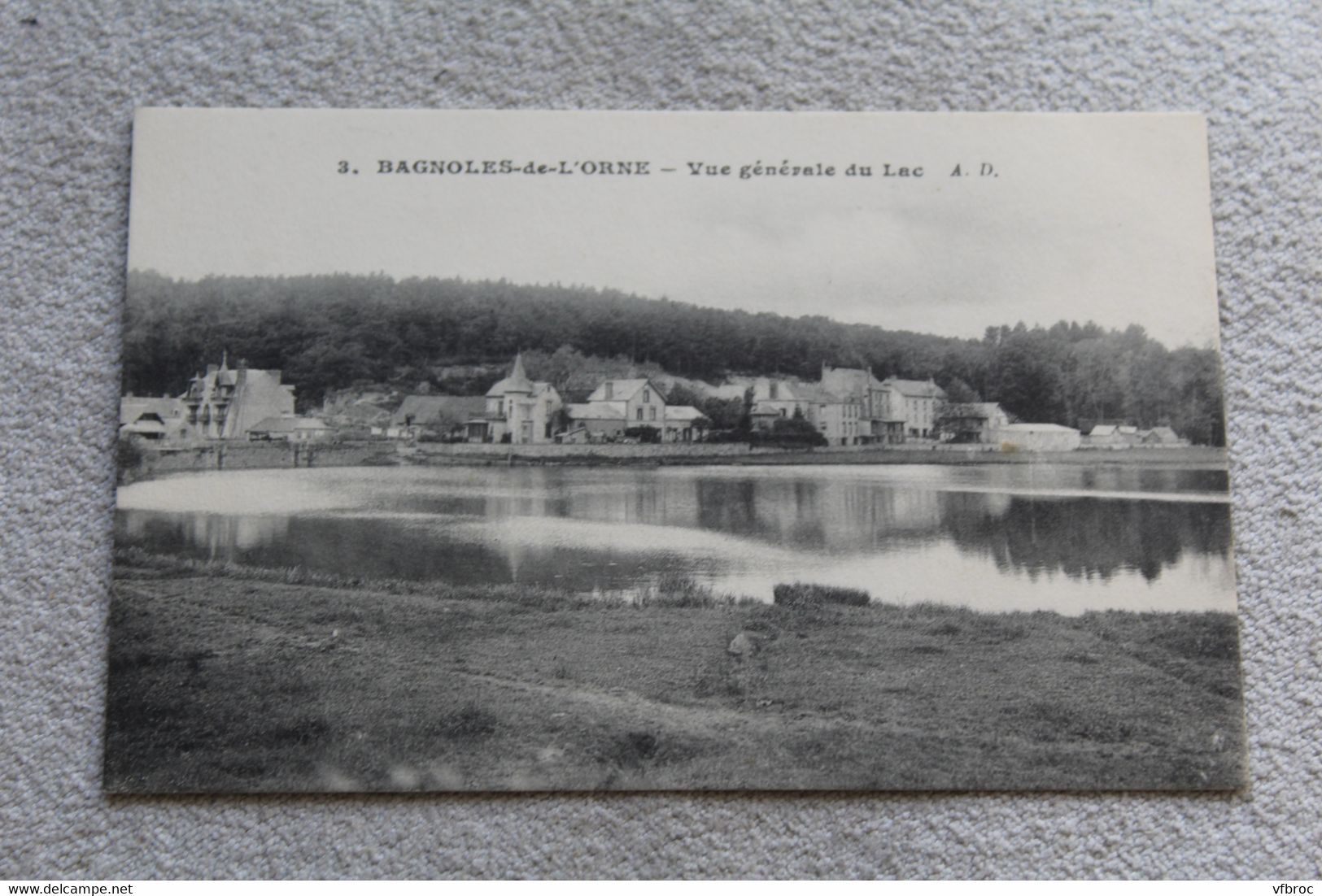 D58, Bagnoles de l'Orne, vue générale du lac, Orne 61