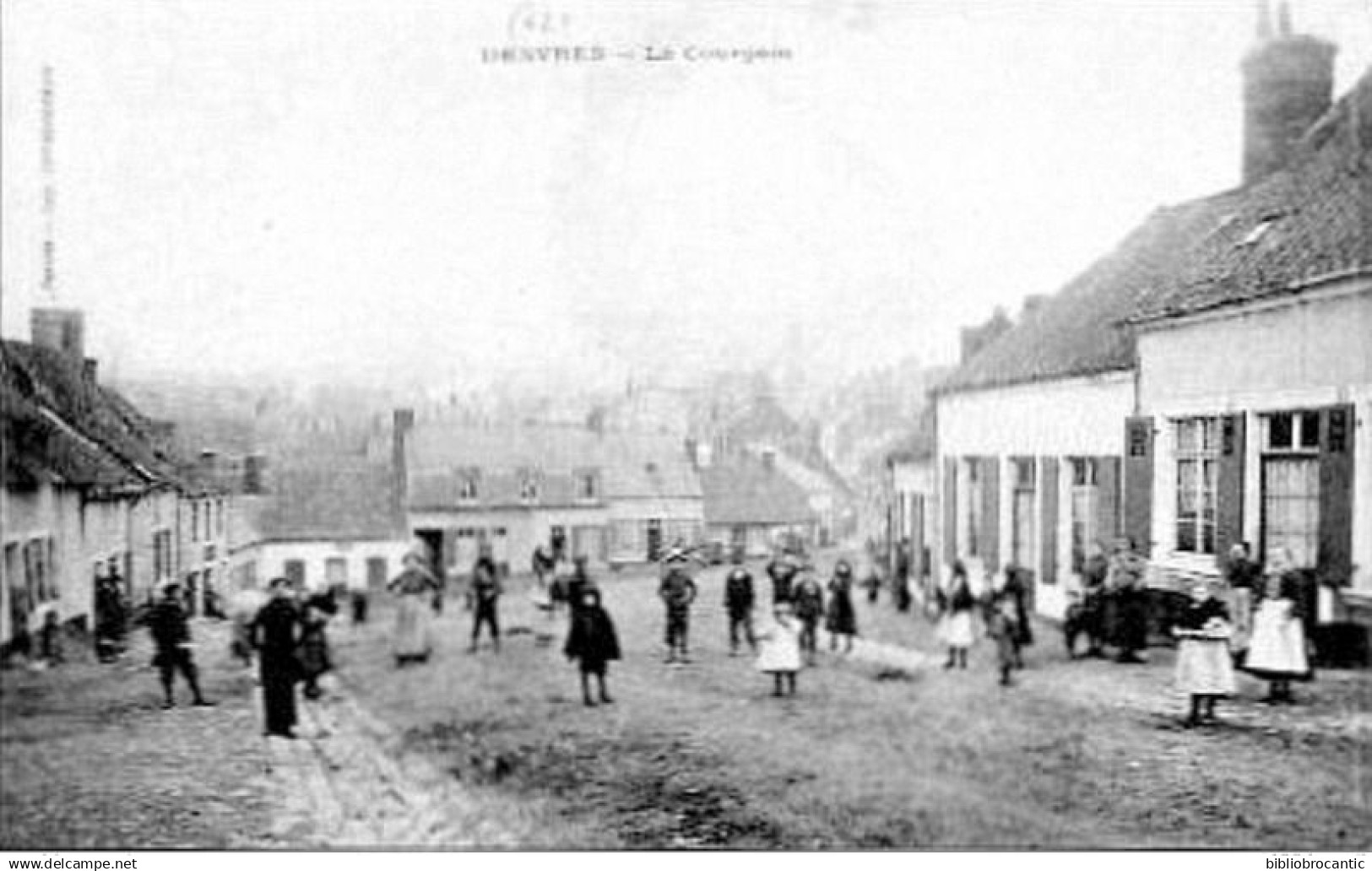 D62 - DESVRES - BELLE VUE ANIMEE SUR LE Quartier du COURGAIN