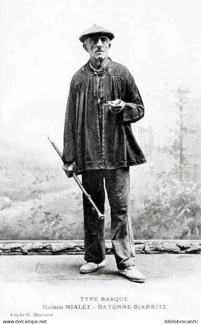 D64 BAYONNE/ - TYPE BASQUE - MAISON MIALET < FABRICANT DE MAKILAS - BAYONNE-BIARRITZ