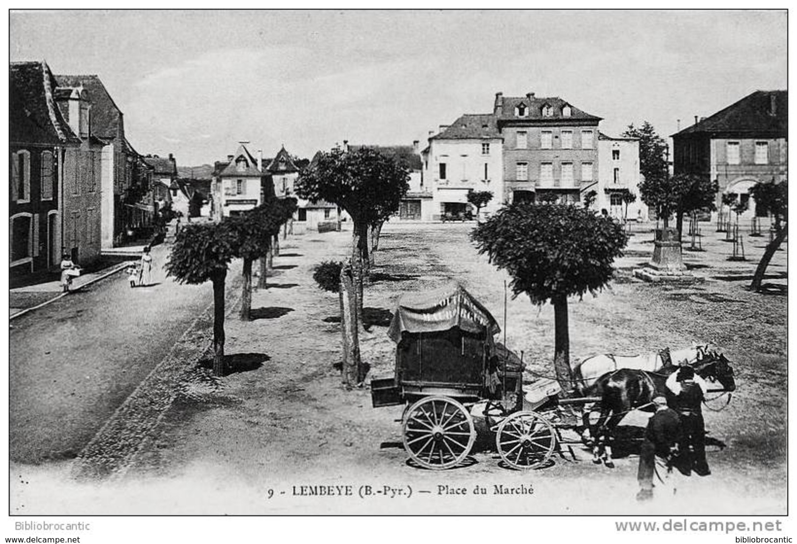 D64 - LEMBEYE -  PLACE DU MARCHE + ATTELAGE