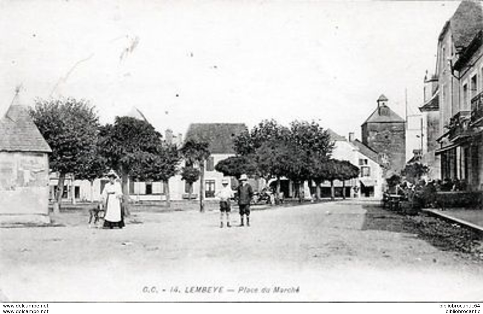 D64 < LEMBEYE  < Vue animée - PLACE DU MARCHE