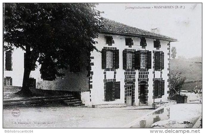 D64 -PAYS BASQUE < HASPARREN < MAISON JAUREGIZAHARRENEA