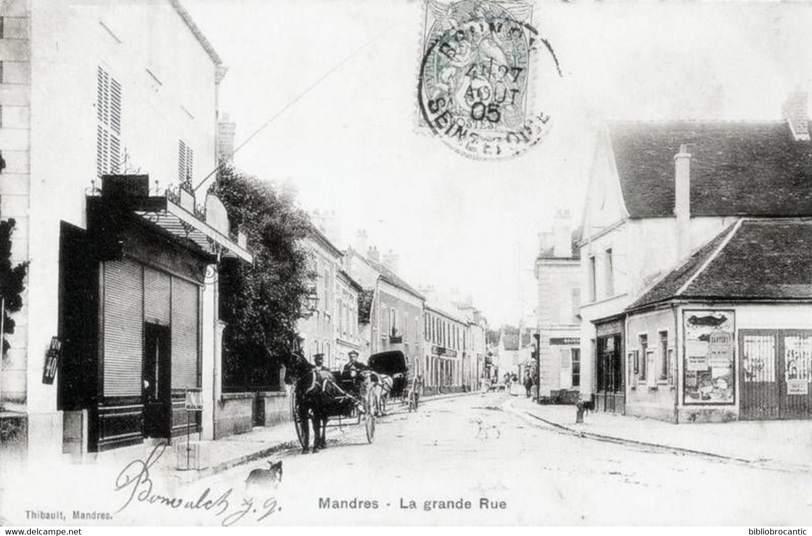 D94 - MANDRES LES ROSES - VUE ANIMEE DE LA GRANDE RUE en 1905 + ATTELAGE