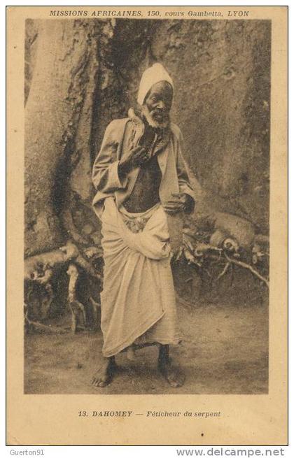 ( CPA AFRIQUE )  DAHOMEY  /  Féticheur du serpent  -