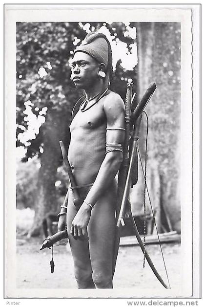 DAHOMEY - Chasseur Somba - ARC