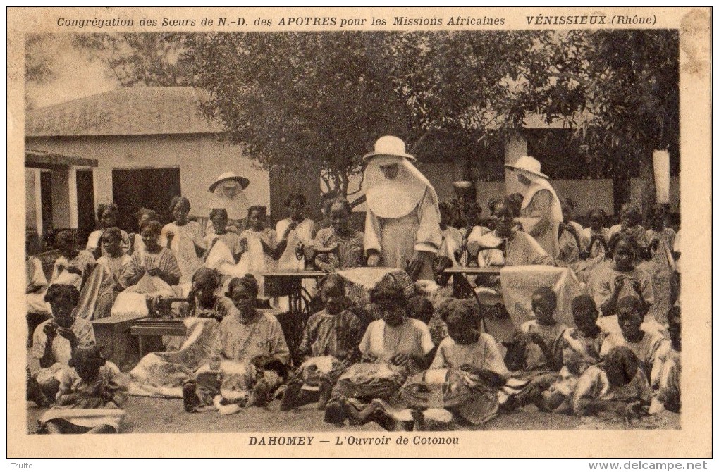 DAHOMEY BENIN L'OUVROIR DE COTONOU MACHINE A COUDRE