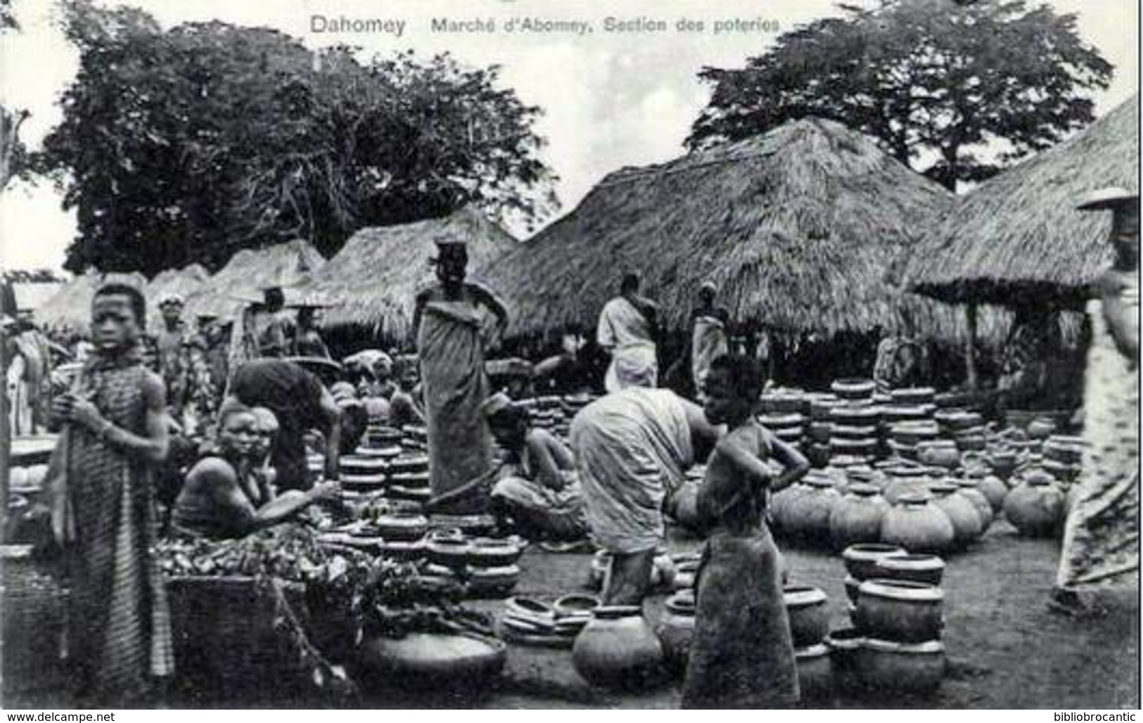 DAHOMEY - MARCHE D'ABOMEY  -  SECTION DES POTERIES