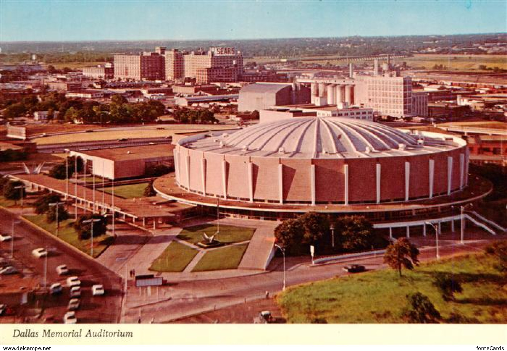 Dallas Texas USA Dallas-Memorial-Auditorium Rundbau Fliegeraufnahme Sears Stadtp