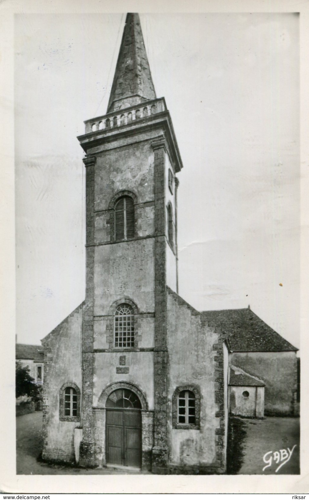 DAMGAN