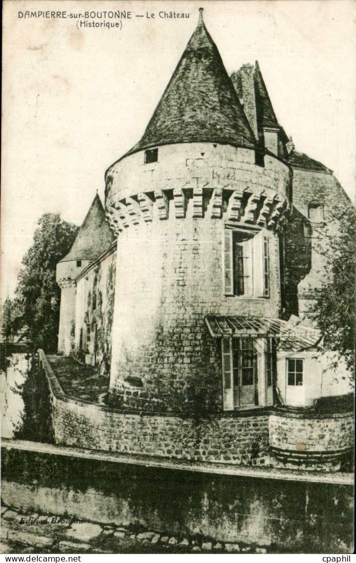 DAmpierre sur Boutonne cPA le chateau