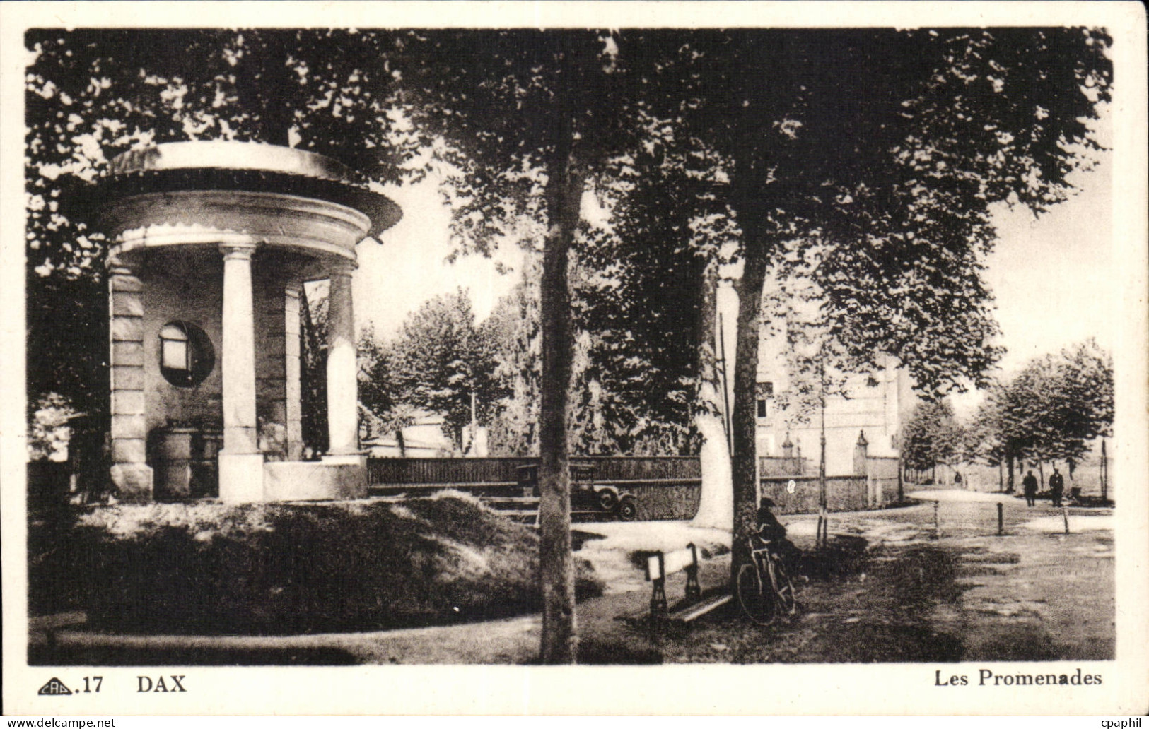Dax - Les Promenades - CPA