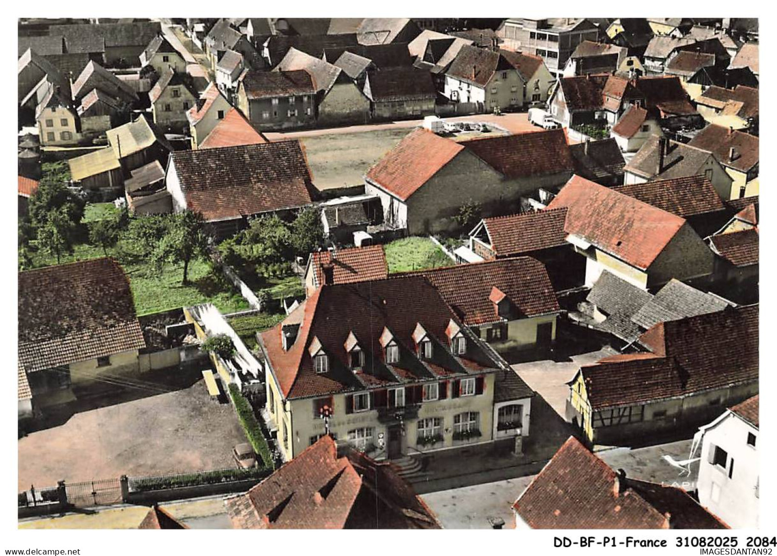 DD-BFP1-1043-68 - ANDOLSHEIM - Vue aérienne - L'hotel du soleil