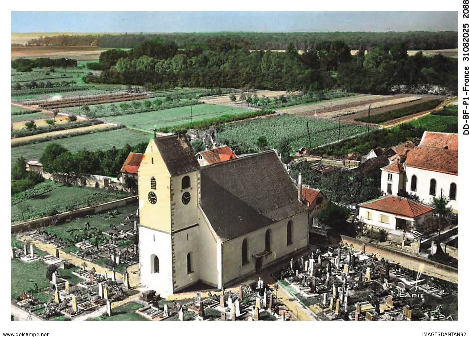 DD-BFP1-1045-68 - ANDOLSHEIM - Vue aérienne LAPIE - L'église protestante