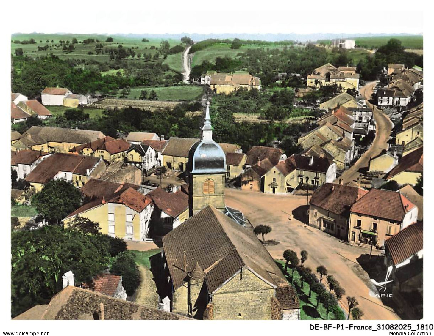 DE-BFP1-0906-70 - VITREY-SUR-MANCE - En avion au-dessus