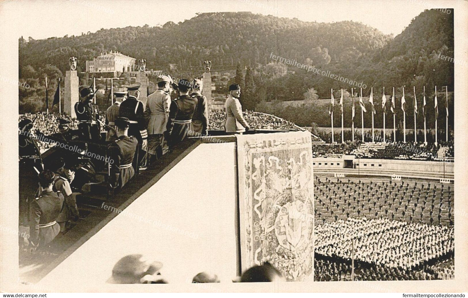 de72 cartolina  fascismo roma citta' saggi ginnini al foro mussolini