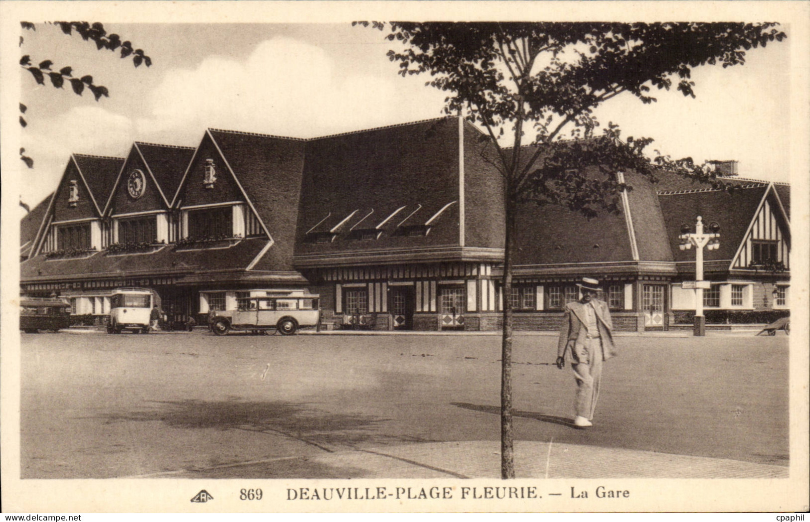 Deauville - La Gare - CPA
