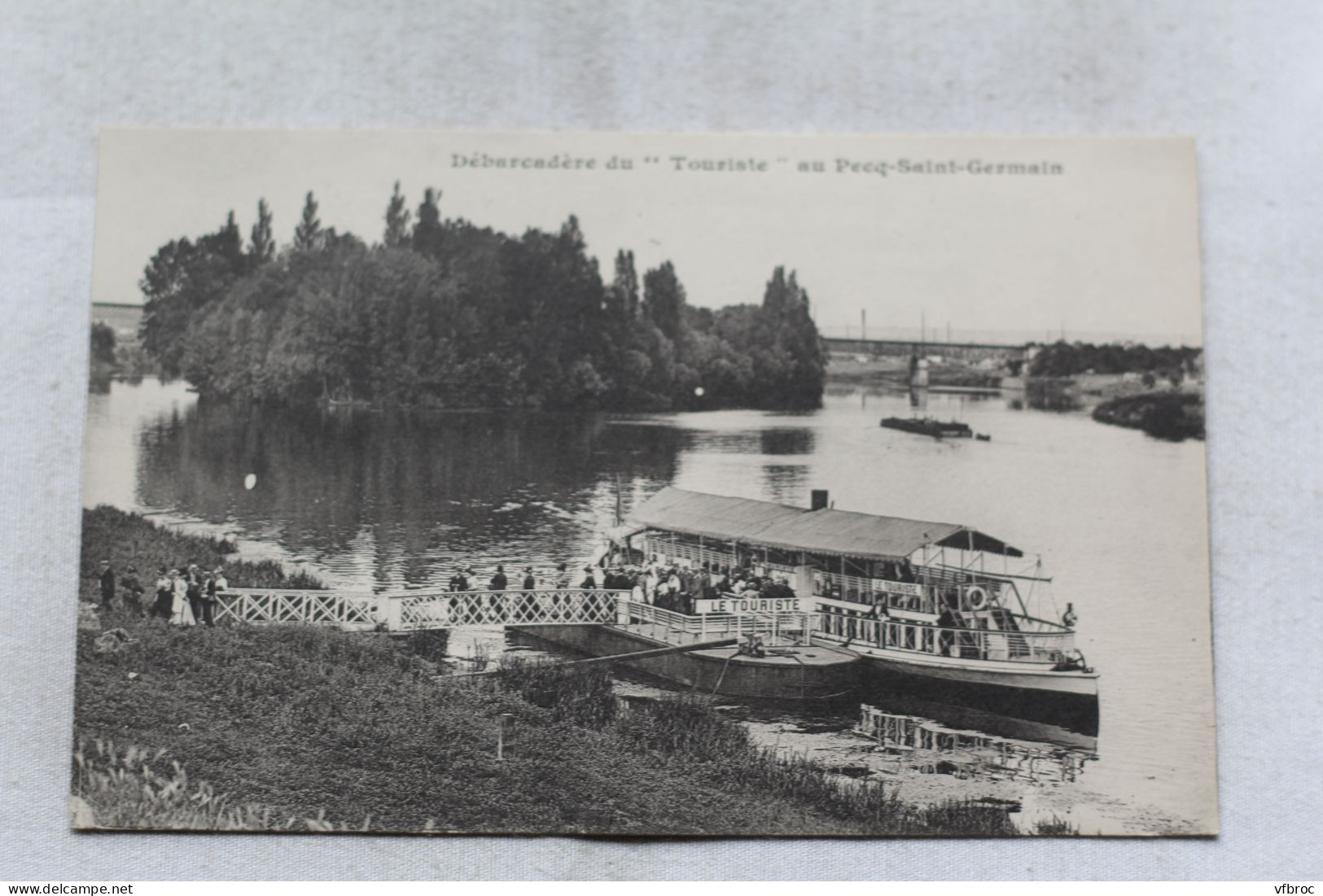 débarcadère du "Touriste" au Pecq - Saint Germain, Yvelines 78