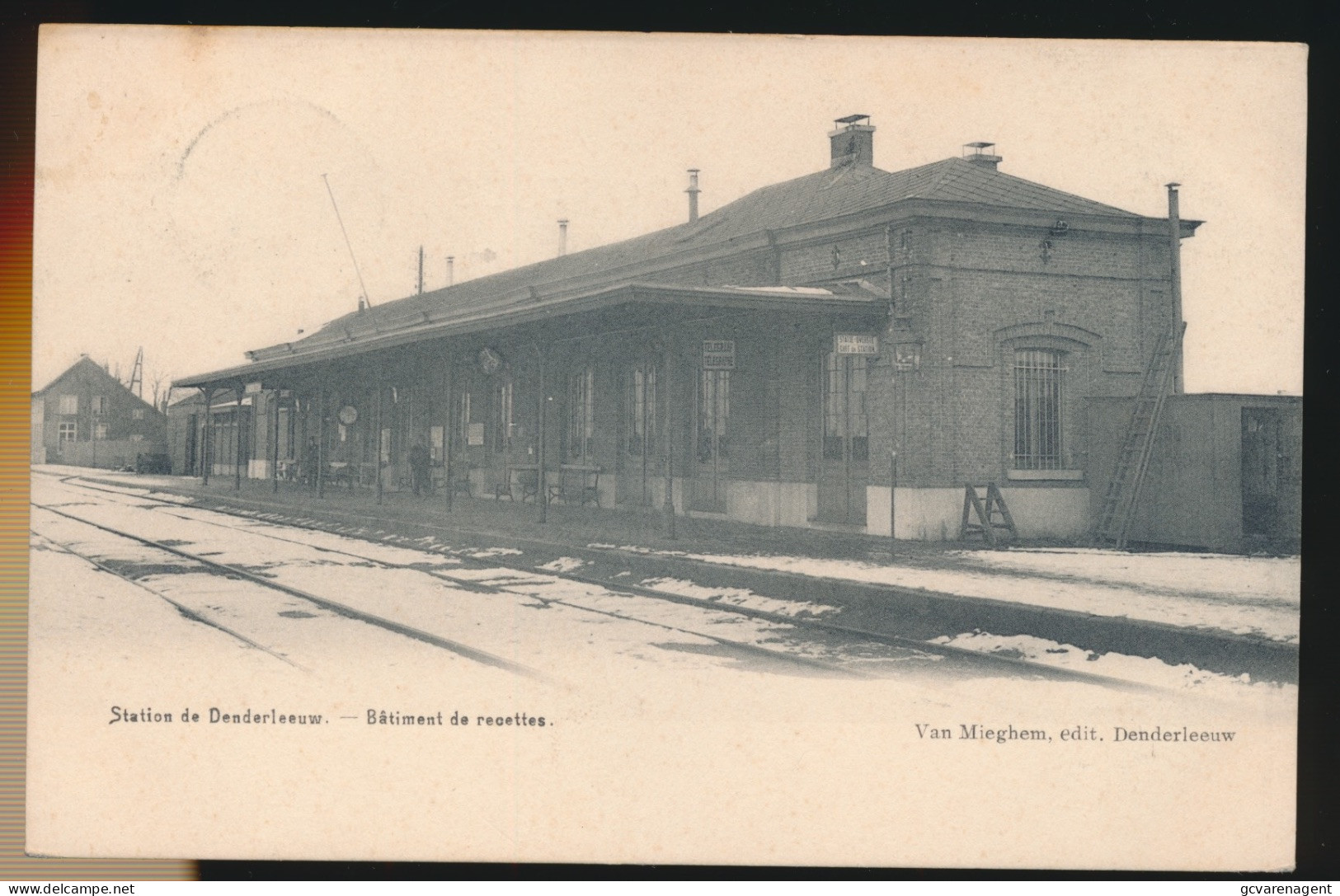 DENDERLEEUW     STATION DE DENDERLEEUW       BATIMENT DE RECETTES            2 SCANS