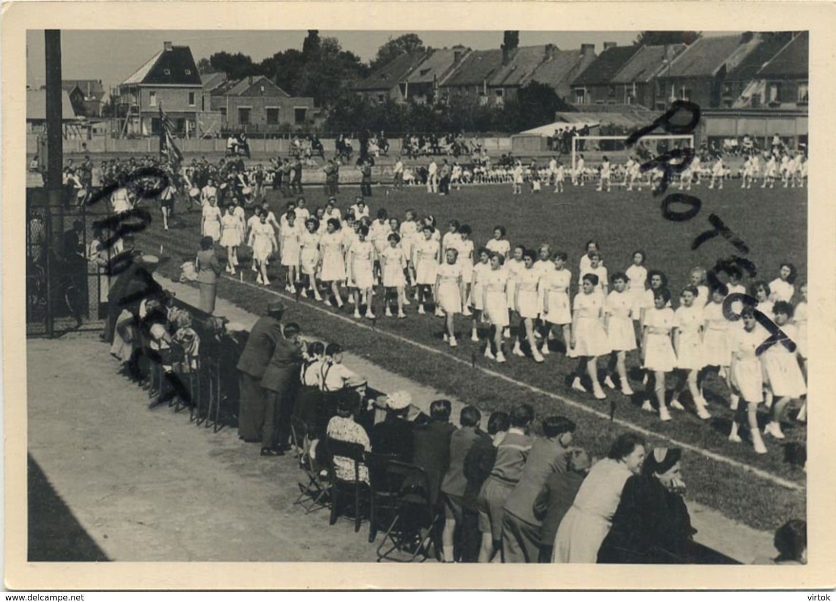 Dendermonde - Grembergen :  voetbalplein kAVD --  schoolturnfeest ( ( 15 x 10.5 cm )