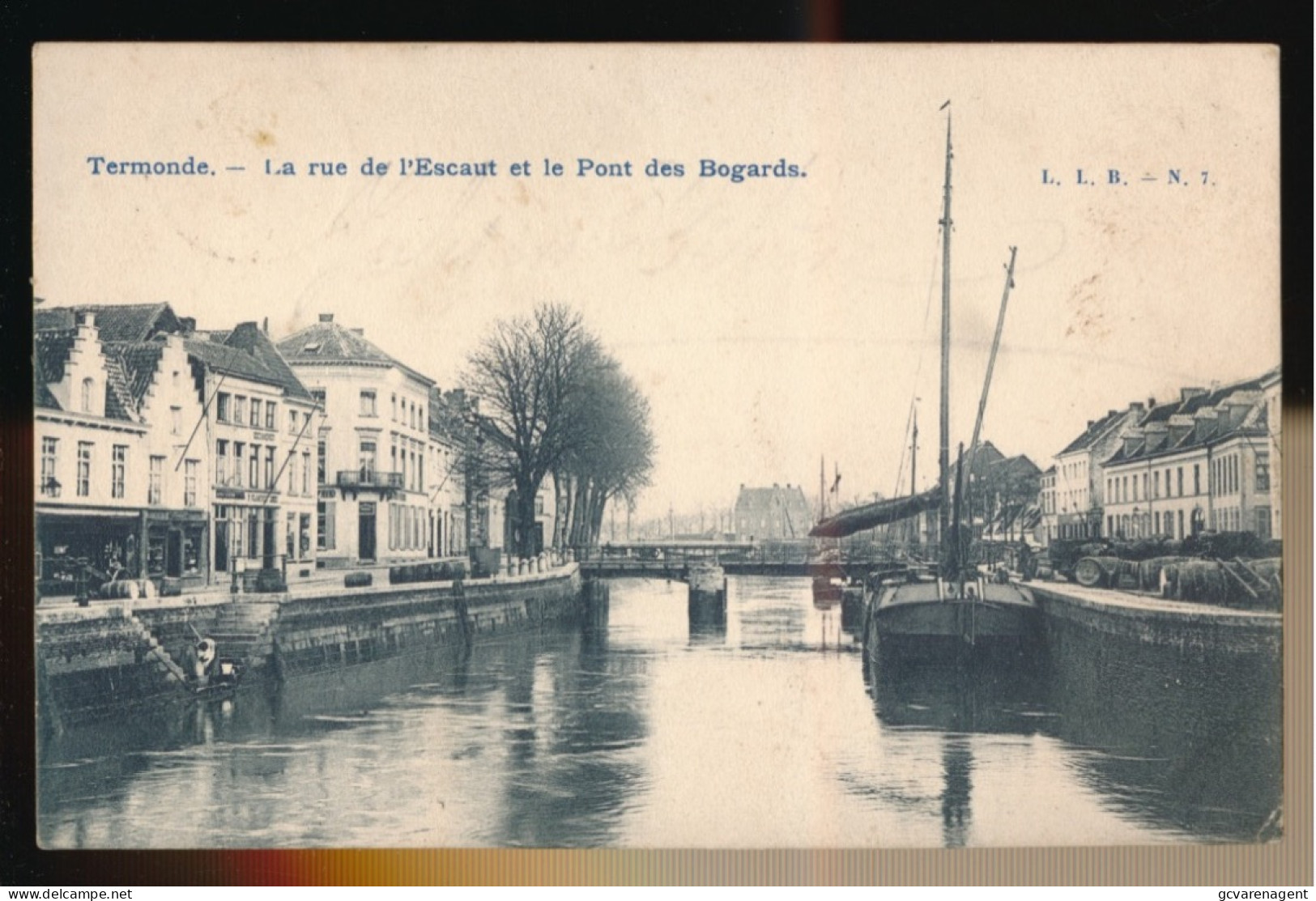 DENDERMONDE      LA RUE DE L'ESCAUT ET LE PONT DES BOGARDS