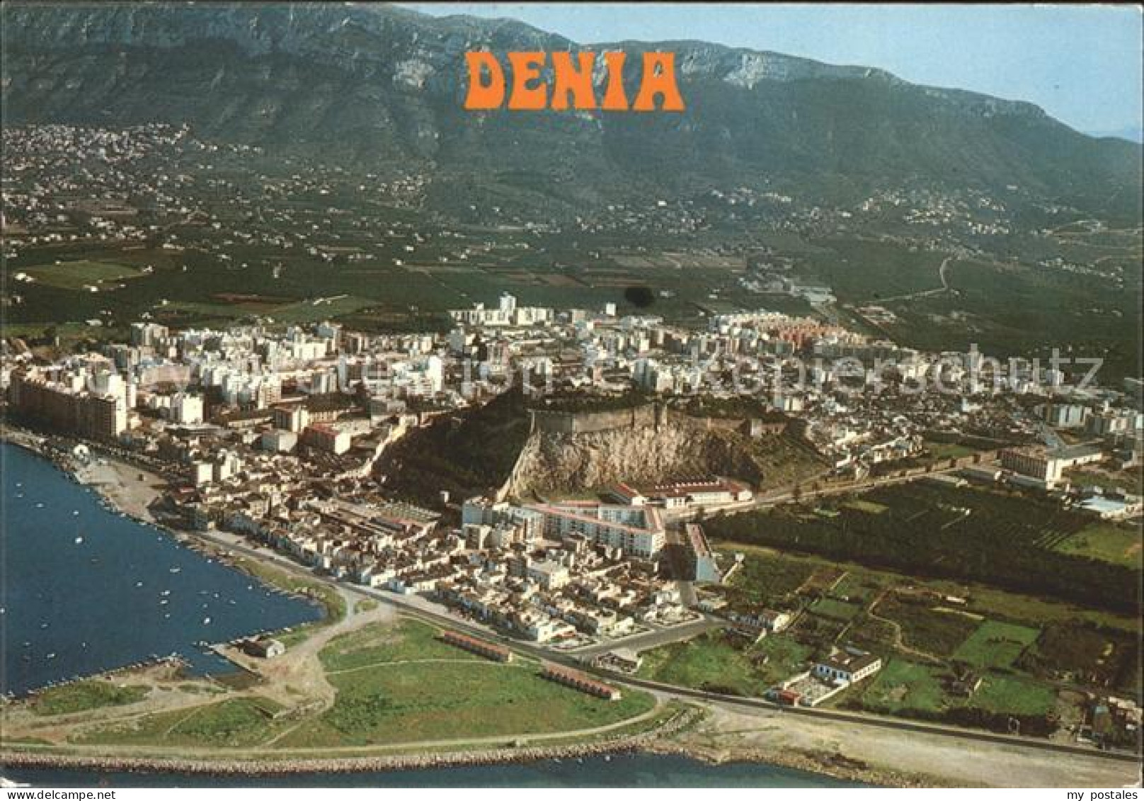 Denia Vista Aerea Pueblo y Castillo