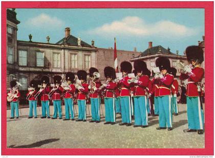 216078 / COPENHAGEN - ROYAL GUARD MUSIC AT AMALIENBORG PALACE , Denmark Danemark Danemark Danimarca