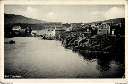 CPA Torshavn Färöer Inseln Dänemark, Blick auf den Ort vom Wasser aus