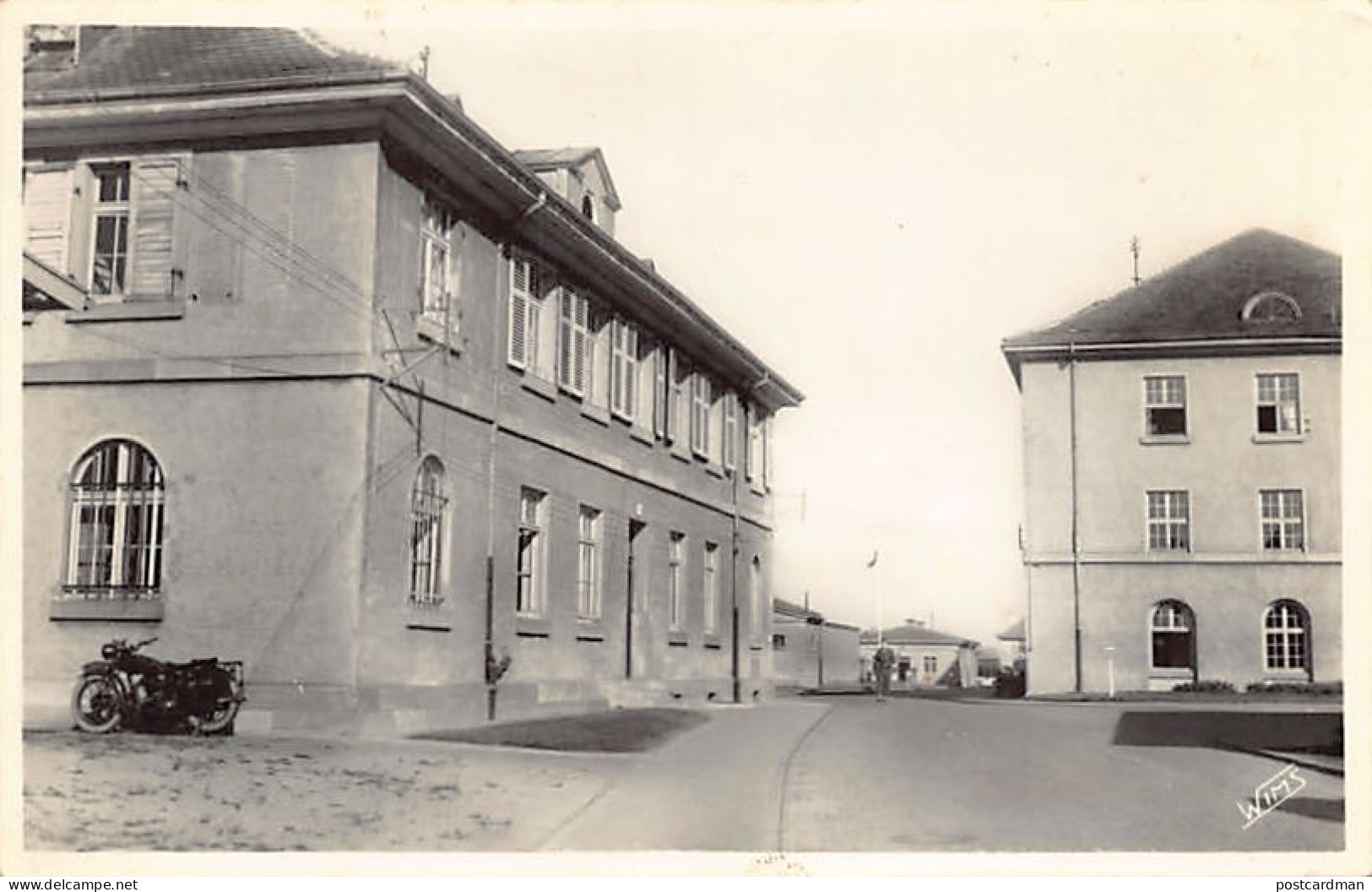Deutschland - NEUSTADT (Weinstr.) Kaserne des französischen Kürassier-Regiments - Französische Besatzungszone