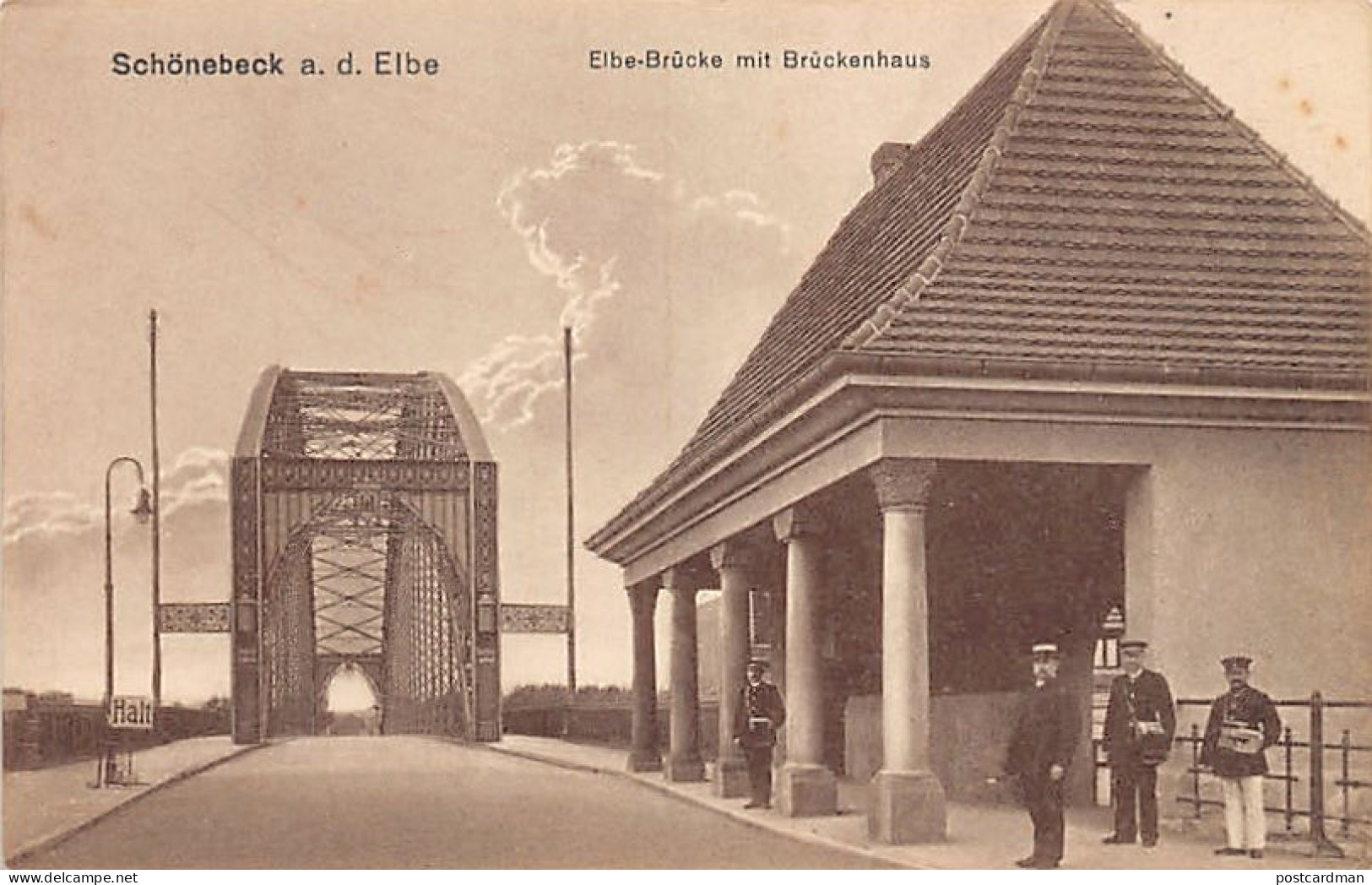 Deutschland - SCHÖNEBECK (Elbe) Elbe-Brücke mit Brückenhaus