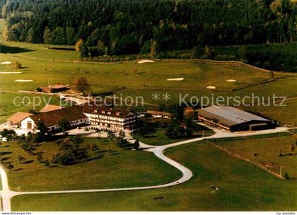 Kronberg Hoeslwang Gutspension Reiterhof Gut Kronberg Fliegeraufnahme