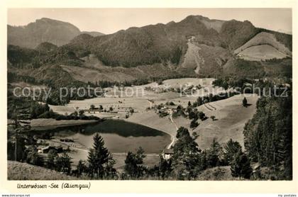 Unterwoessen Landschaftspanorama See mit Strandbad Chiemgauer Alpen