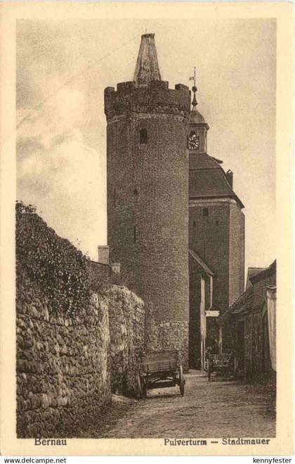 Bernau - Pulverturm - Stadtmauer