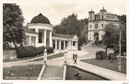 Trinkstelle Rudolfsquelle und Kirche in Marienbad Böhmen Postkarte AK