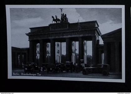 cp, Allemagne, Berlin, Brandenburger Tor, Brandenburg gate, la porte de Brandebourg, vierge