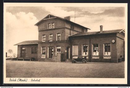 AK Brück / Mark, Bahnhof mit Auto