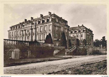 BRueHL  Rheinland NRW Schloss-Bruehl Barockschloss Augustusburg Freitreppe Fassa