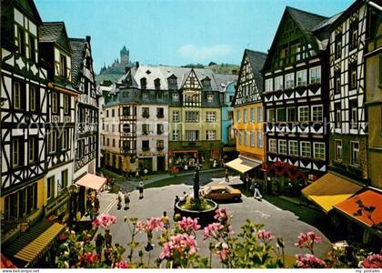 Cochem Mosel Marktplatz Sankt Martinsbrunnen Burg Cochem