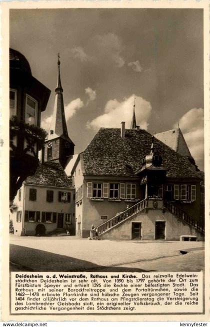 Deidesheim - Rathaus und Kirche