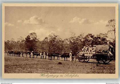 13017888 - Hochzeitszug in Suedafrika