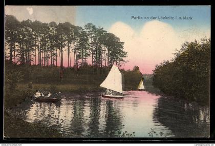 AK Erkner, Partie an der Löcknitz, Segelboot auf der Löcknitz