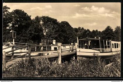 AK Fürstenberg /Havel, Dampferanleger, Fahrgastschiff Müritz